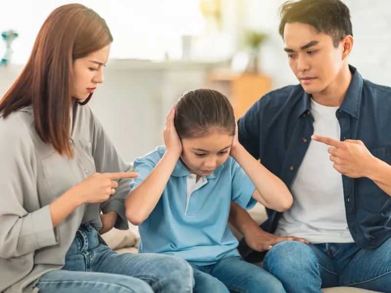 Học sinh đang chịu áp lực học tập từ gia đình, nguyên nhân dẫn đến thói quen học vẹt