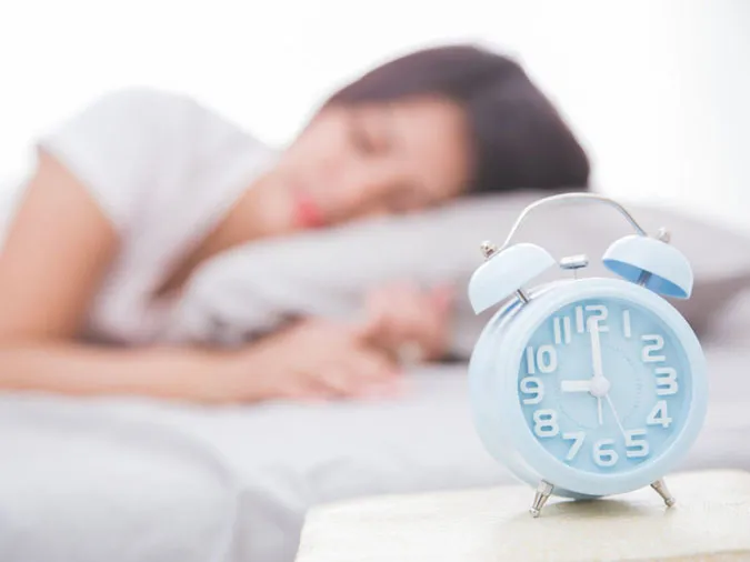 Thời gian ngủ tốt nhất là từ 22h đến 5h sáng hôm sau để phục hồi năng lượng