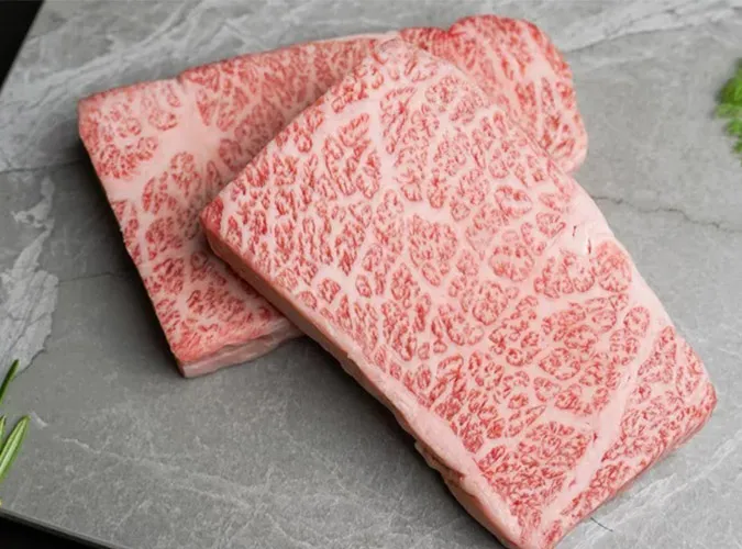 Thịt bò Kobe nổi tiếng vì chất lượng và được chia thành nhiều loại