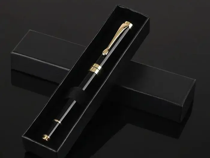 Bút ký sang trọng, quà tặng 19/11 ý nghĩa dành cho học sinh nam, biểu tượng của sự thành công.