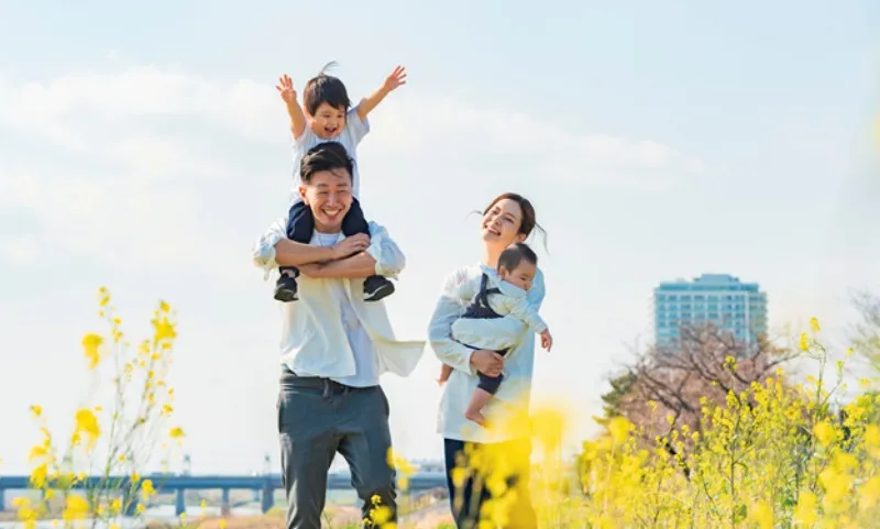Gia đình là nền tảng để nuôi dạy trẻ thông minh và hạnh phúc