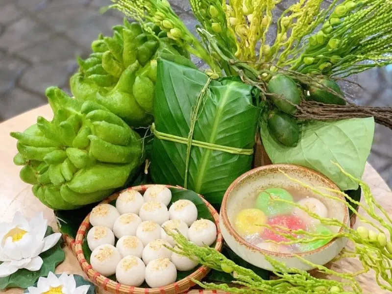 Bánh trôi bánh chay truyền thống trong ngày Tết Hàn thực, một trong các ngày lễ tháng 3 âm lịch quan trọng