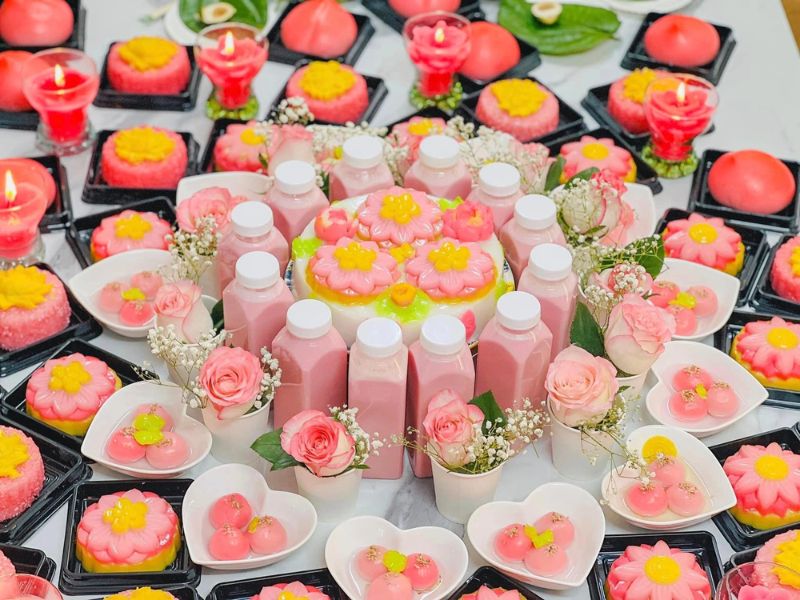 Tổ chức lễ cúng thôi nôi thể hiện lòng biết ơn và ước nguyện của gia đình