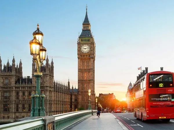 Tháp đồng hồ Big Ben đang trong quá trình trùng tu, sửa chữa để bảo tồn di sản