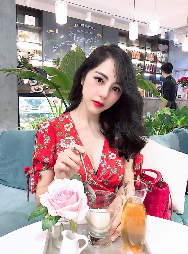 Bạch Lan Phương với vẻ đẹp cuốn hút, tự tin khẳng định vị thế trong làng giải trí Việt