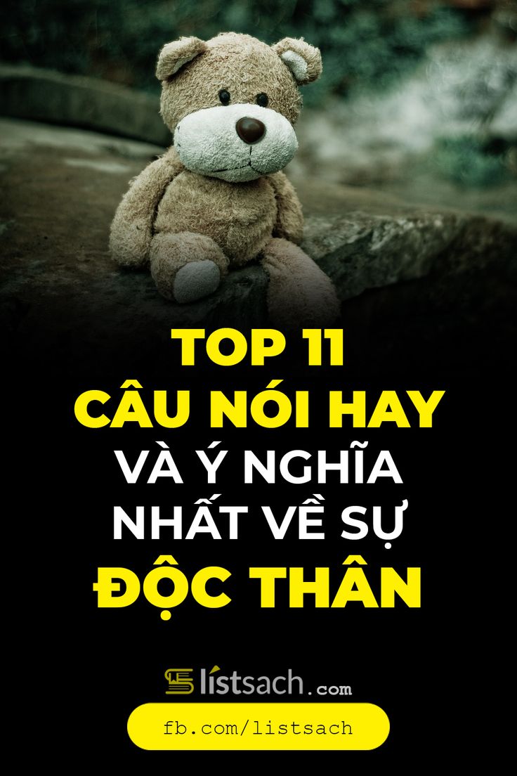 Một cô gái thư thái đọc sách tại quán cà phê, biểu tượng cuộc sống độc thân