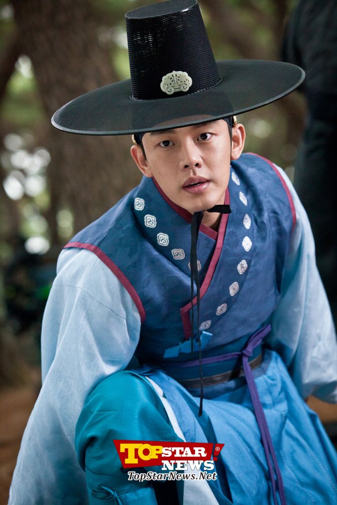 Chân dung diễn viên Yoo Ah In, người nổi tiếng với tài năng diễn xuất