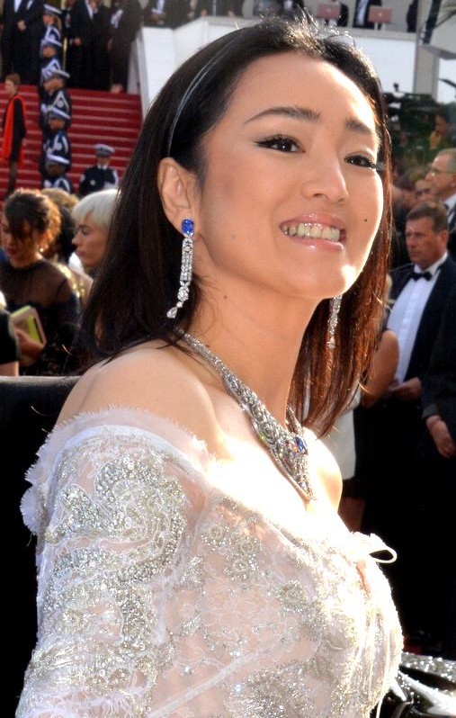 Nữ diễn viên Củng Lợi tại Liên hoan phim Cannes năm 2016