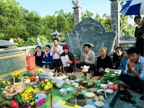 Bản văn khấn lễ tạ mộ chuẩn mực được sử dụng trong nghi lễ tâm linh