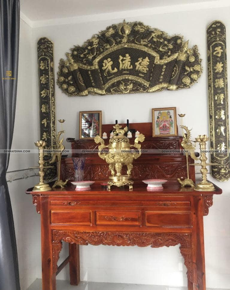 Chuẩn bị mâm cúng đầy đủ cho lễ an vị bát hương Thổ Công