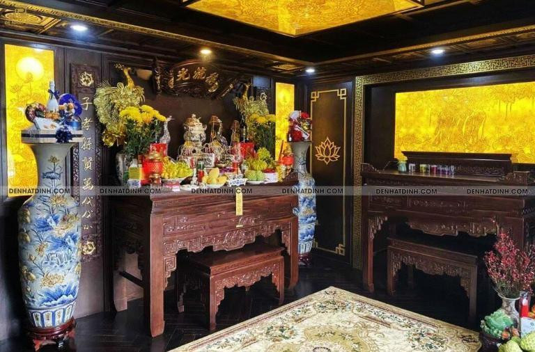 Có thể thắp hương hằng ngày cho bàn thờ gia tiên