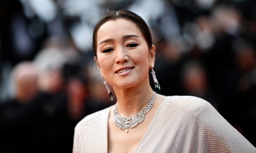 Củng Lợi xuất hiện lộng lẫy trên thảm đỏ Liên hoan phim Cannes