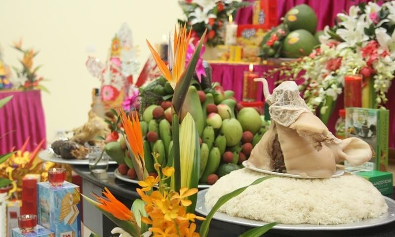 Hình ảnh minh họa các vật phẩm cúng cho văn khấn mua lại nhà.