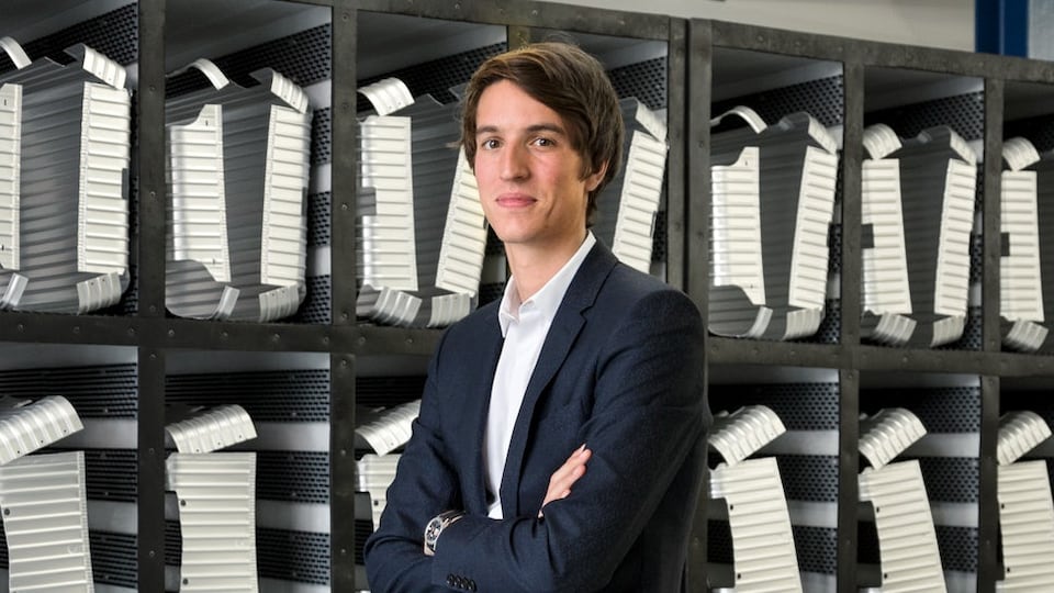 Hình ảnh chân dung Alexandre Arnault, người kế nhiệm tiềm năng của đế chế LVMH