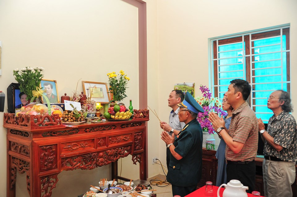 Hướng dẫn cách cúng liệt sĩ tại nhà