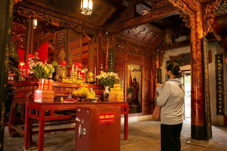 Lưu Ý Khi Thực Hiện Nghi Lễ Tại Đền Trần Thái Bình