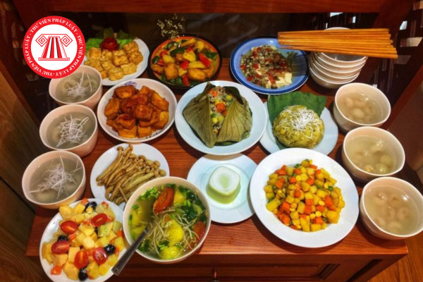 Mâm lễ cúng sao đầu năm tươm tất tại gia đình cầu bình an