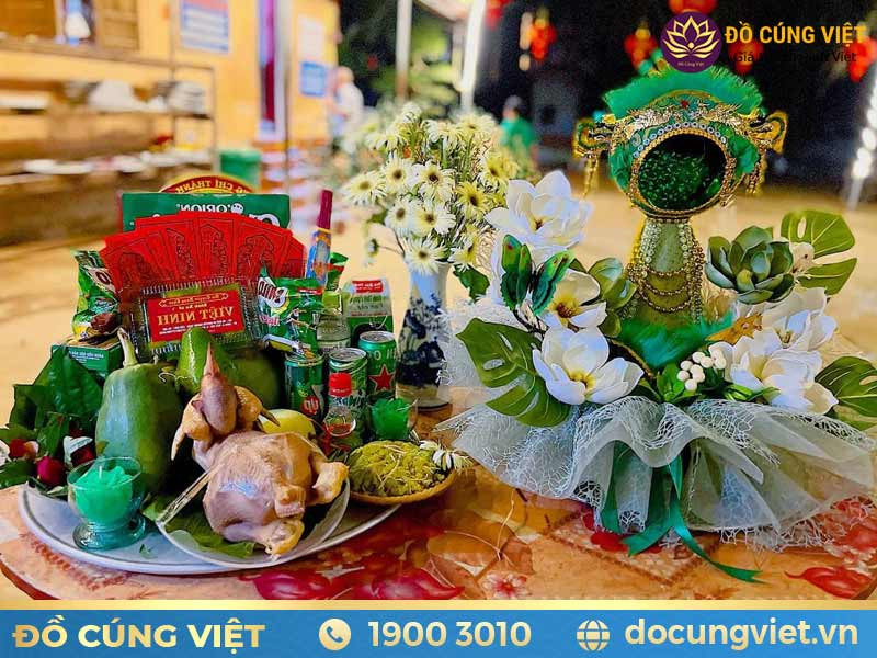 Mâm lễ vật cúng tại Đền Cô Bé Chí Mìu Bắc Giang với hương hoa quả tươi