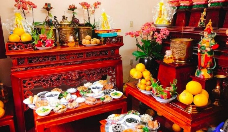 Một số lưu ý khi cúng thổ công và gia tiên ngày rằm, mùng 1