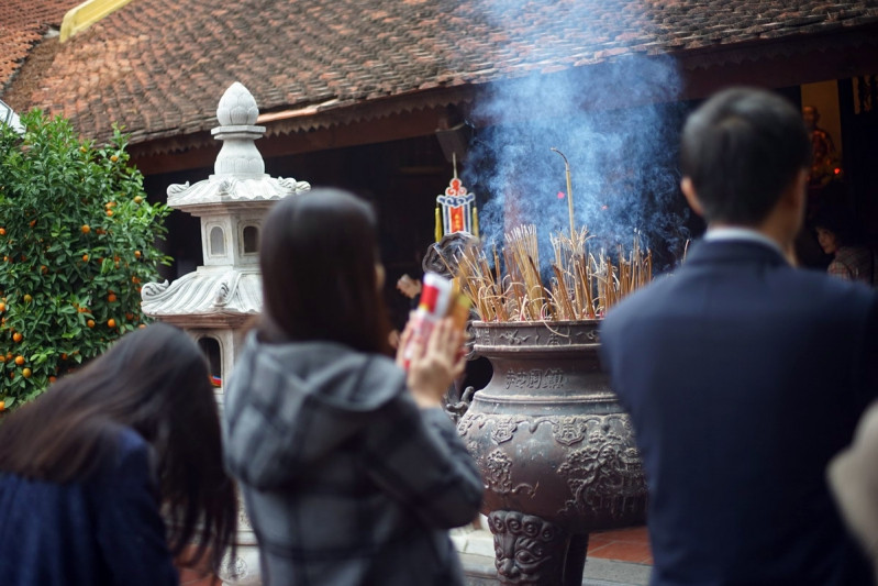 Một số lưu ý khi khấn xin việc làm thuận lợi, công danh