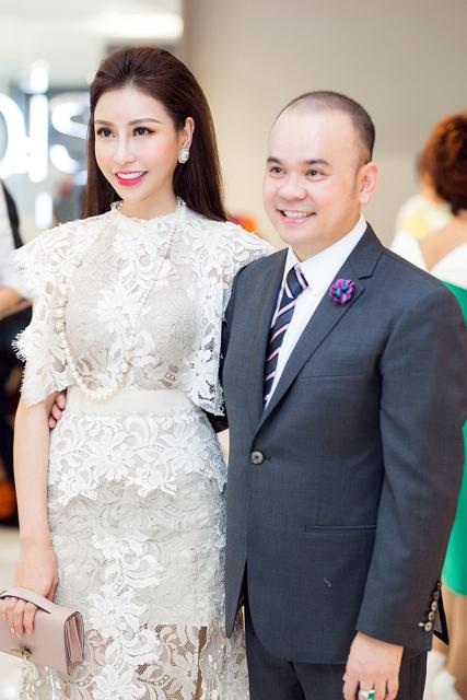 Hoa hậu Lam Cúc thể hiện phong cách sống đẳng cấp và thành đạt