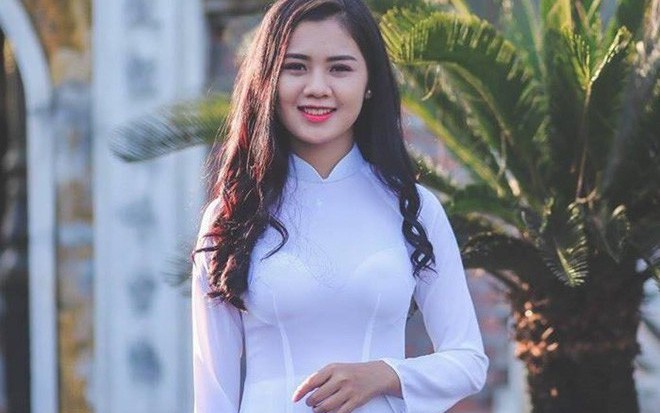 Dương Thị Thùy Phương xinh đẹp rạng rỡ sau khi sinh nở
