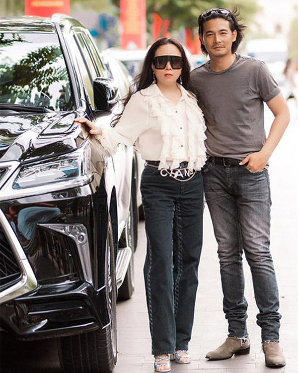 Nữ doanh nhân Phượng Chanel thể hiện sự tự tin và bản lĩnh