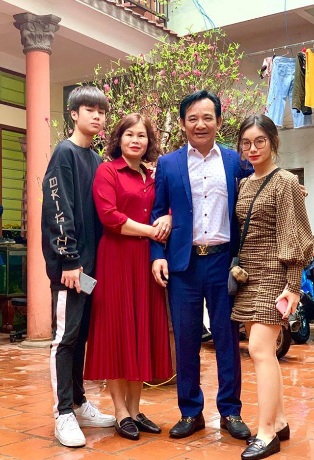 Cơ ngơi hoành tráng của Nghệ sĩ Quang Tèo với sân vườn rộng rãi