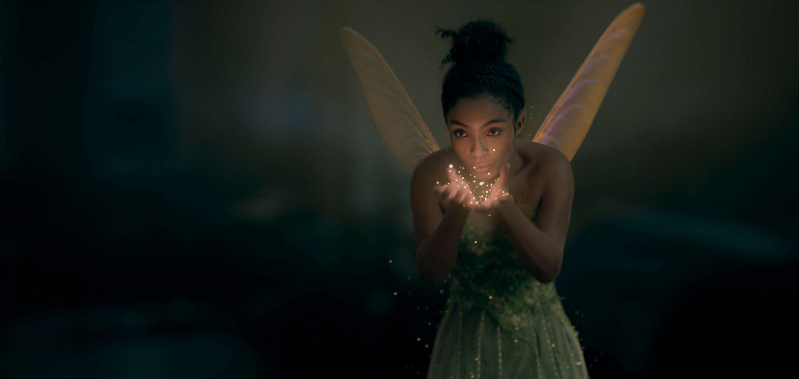 Yara Shahidi tỏa sáng với vai trò đại sứ toàn cầu của Dior Beauty