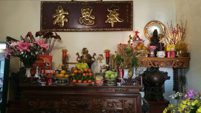 Văn khấn bao sái bàn thờ
