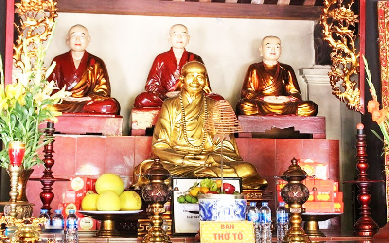 Văn khấn đi lễ chùa – Nhà Tổ