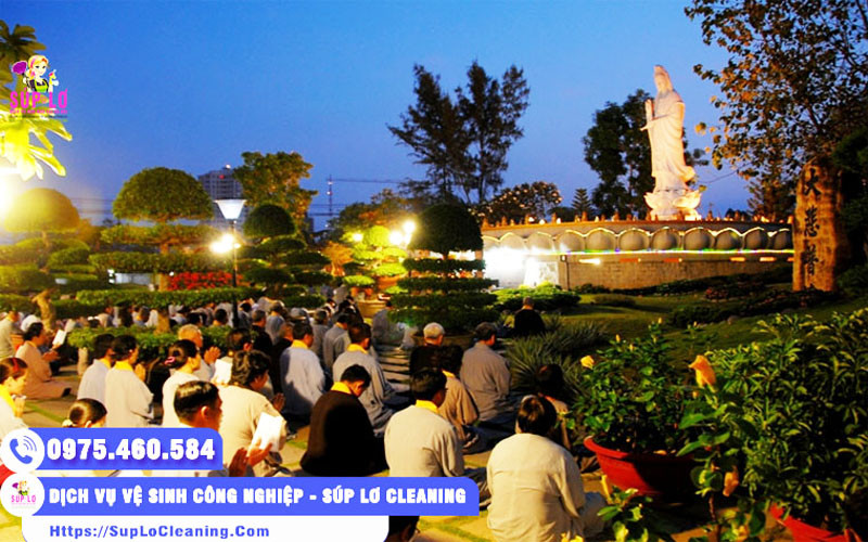 Văn khấn lễ chùa Bồ Tát Quán Thế Âm cầu xin lòng từ bi
