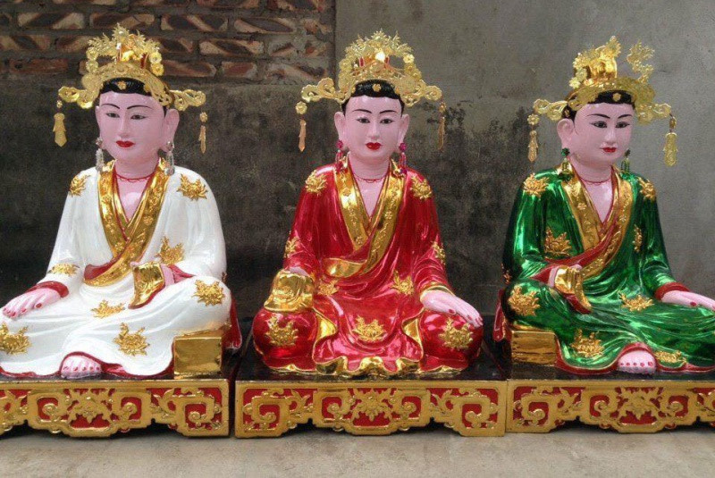 Văn khấn Tam Tòa Thánh Mẫu là ai nào?