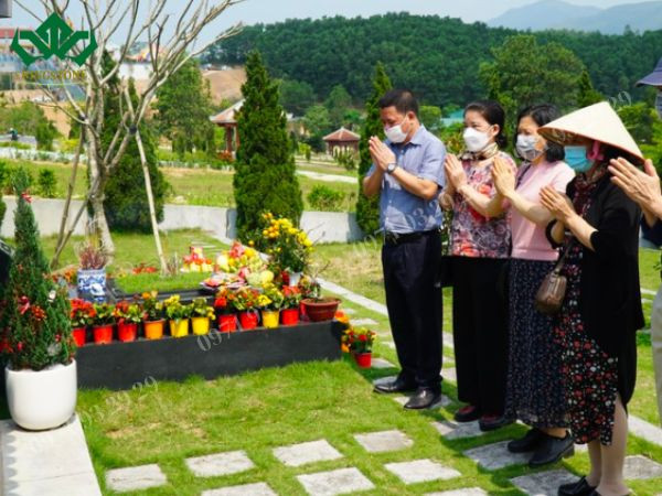 Văn khấn thần linh ngoài mộ dịp tiết Thanh minh