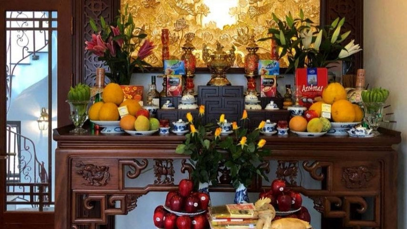 Văn khấn xin việc làm thuận lợi tại nhà
