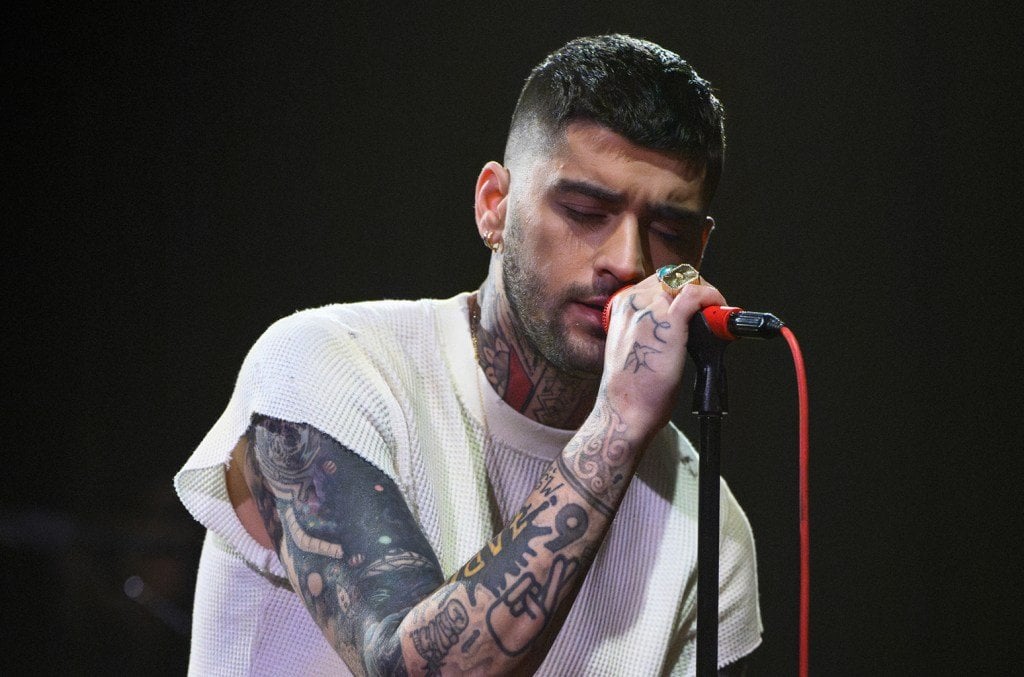 Chân dung Zayn Malik với phong cách lịch lãm, thu hút giới trẻ toàn cầu.