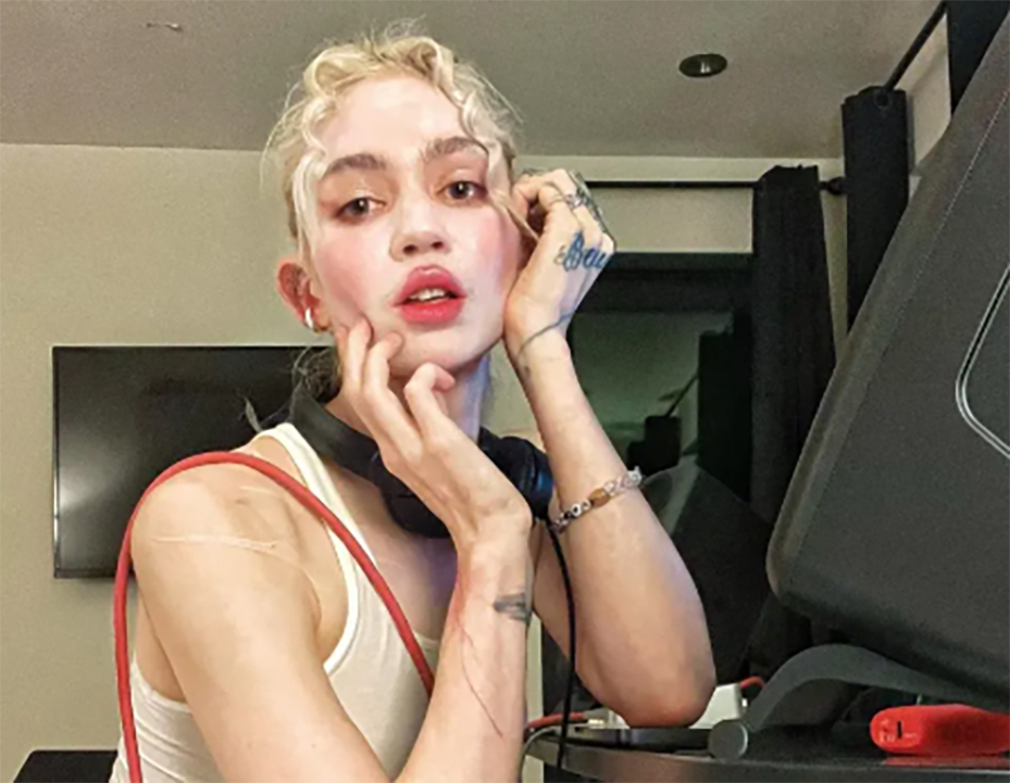 Grimes thể hiện phong cách nghệ thuật độc đáo qua hình ảnh mang tính biểu tượng