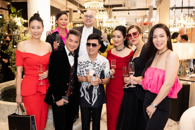 Dương Quốc Nam tại một sự kiện kinh doanh, khẳng định vị thế doanh nhân