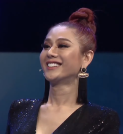 Chân dung Lâm Khánh Chi, nghệ sĩ chuyển giới đầy bản lĩnh trong showbiz Việt
