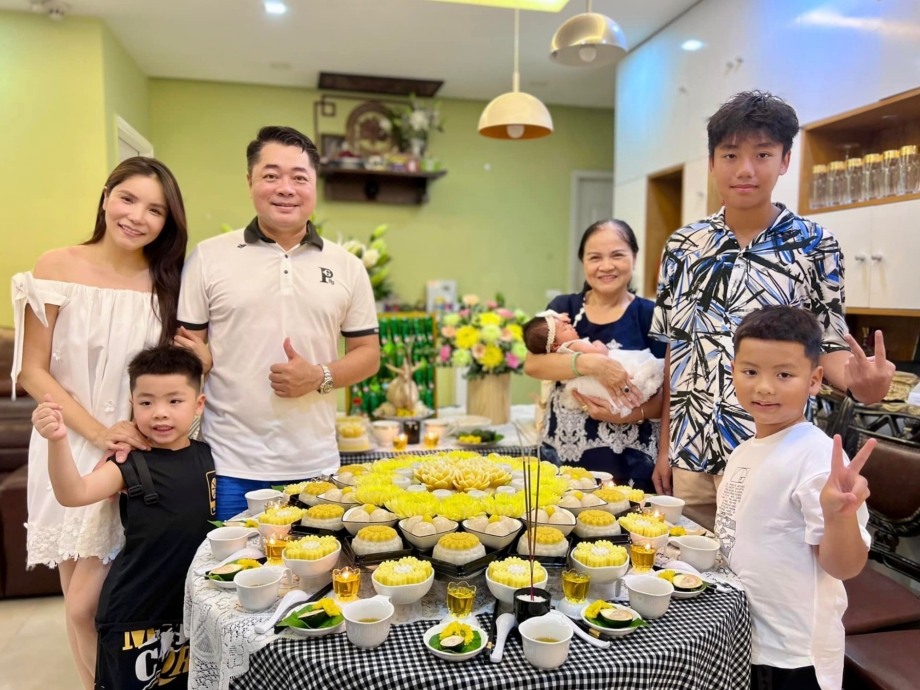Kiwi Ngô Mai Trang tài năng đa diện của showbiz Việt