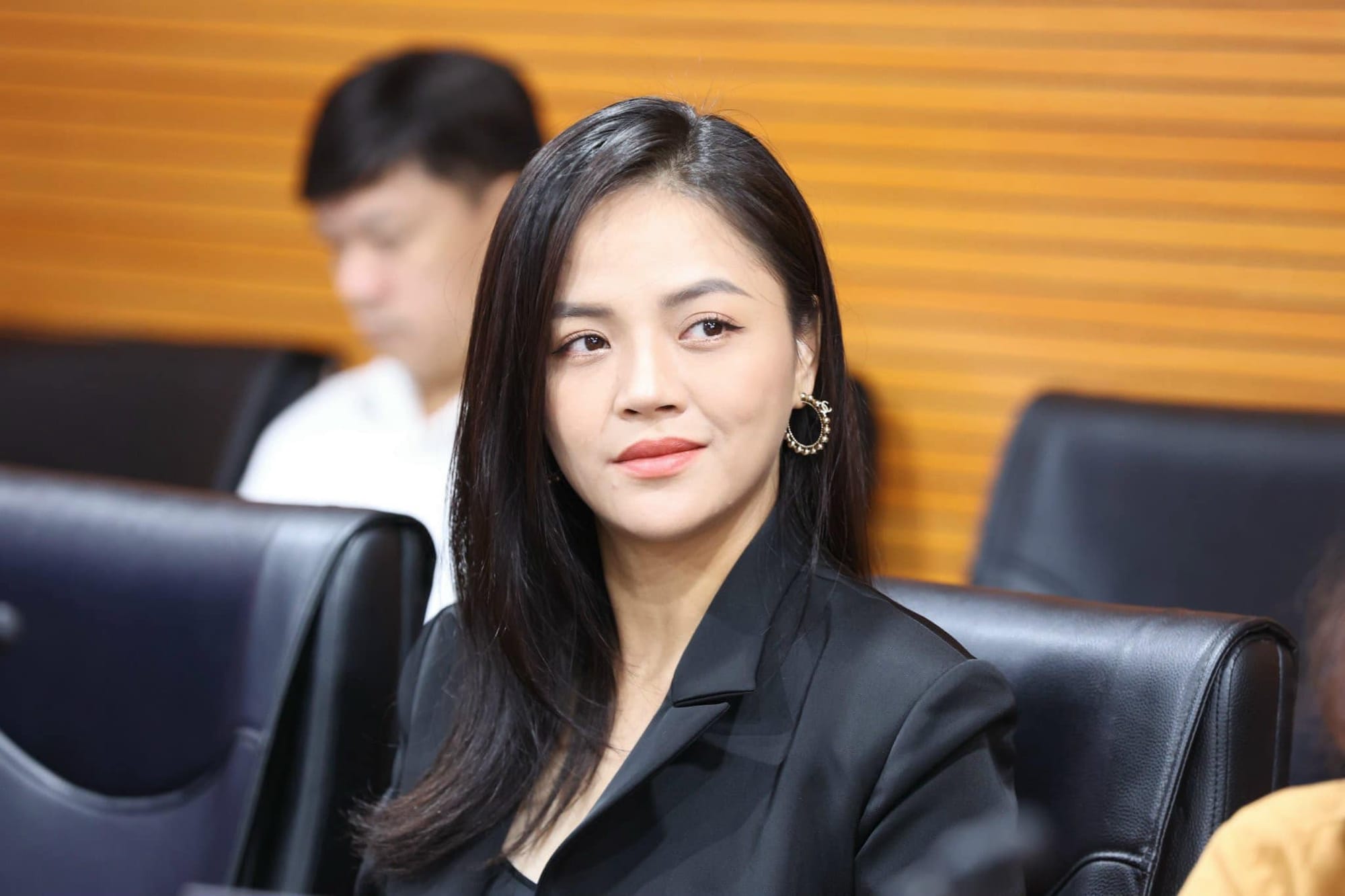 Thu Quỳnh xinh đẹp và tài năng