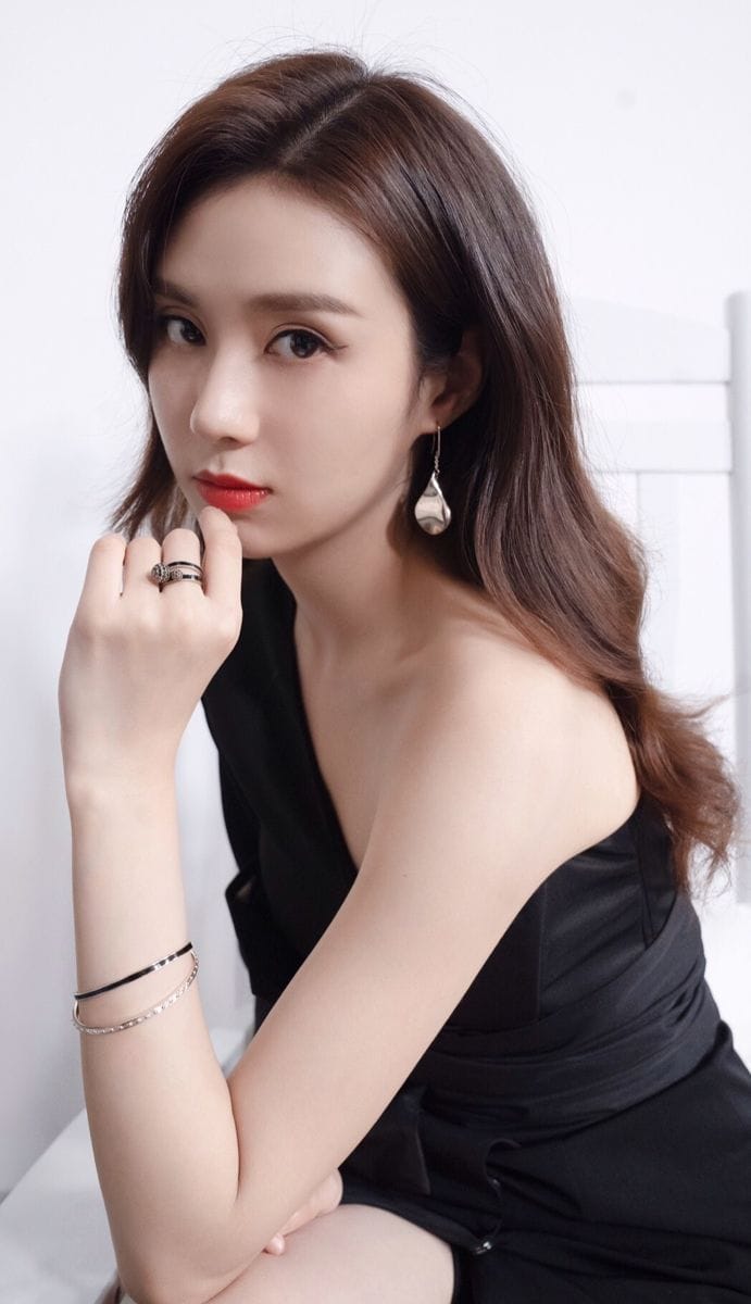 Trịnh Hợp Huệ Tử với vẻ đẹp trong sáng