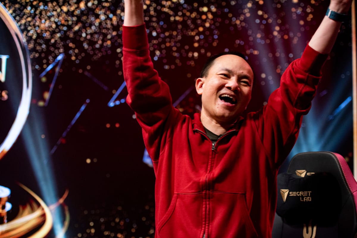Đào Minh Phú cùng các tuyển thủ hàng đầu thế giới tại sự kiện Triton Super High Roller Series.