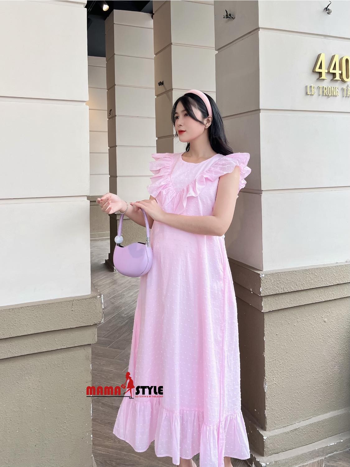 Mẫu đầm bầu đẹp hàng hiệu tại Mama Style TPHCM với thiết kế trẻ trung và chất liệu cao cấp