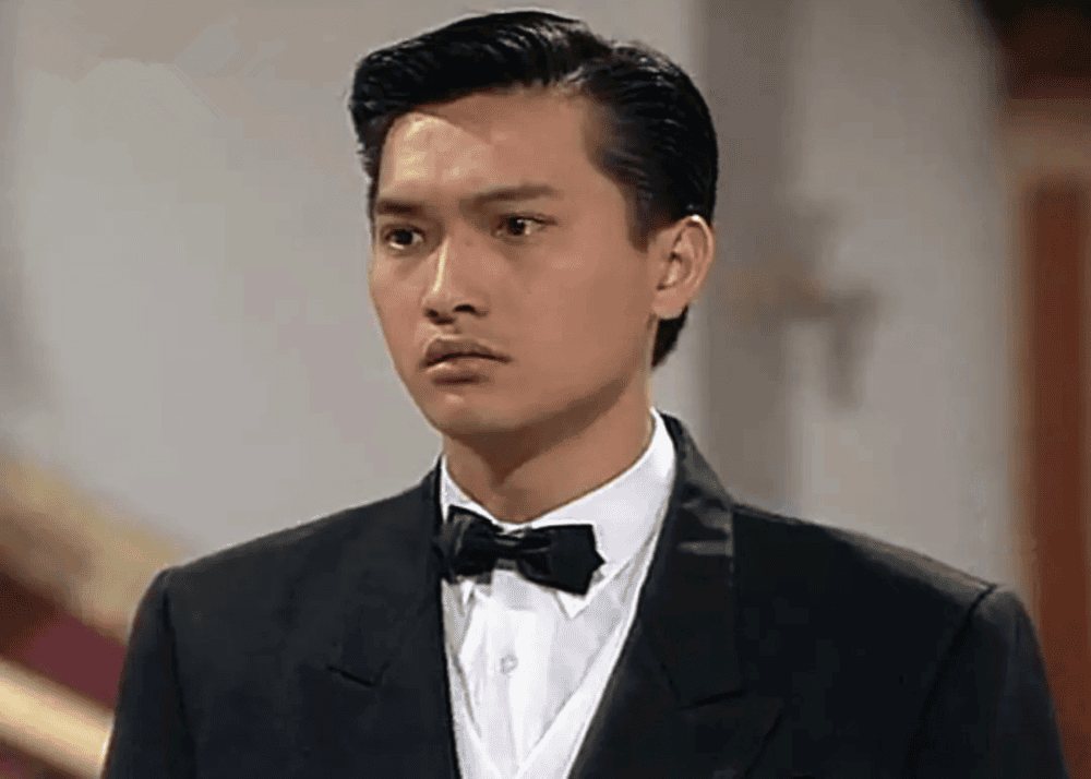 Trần Cẩm Hồng trong một vai diễn cổ trang đặc trưng, với trang phục và bối cảnh đậm chất lịch sử