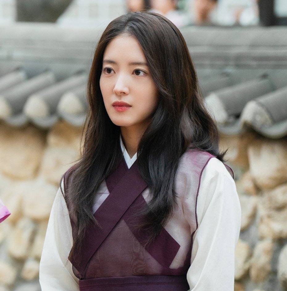 Nhan sắc thu hút của mỹ nhân Lee Se Young