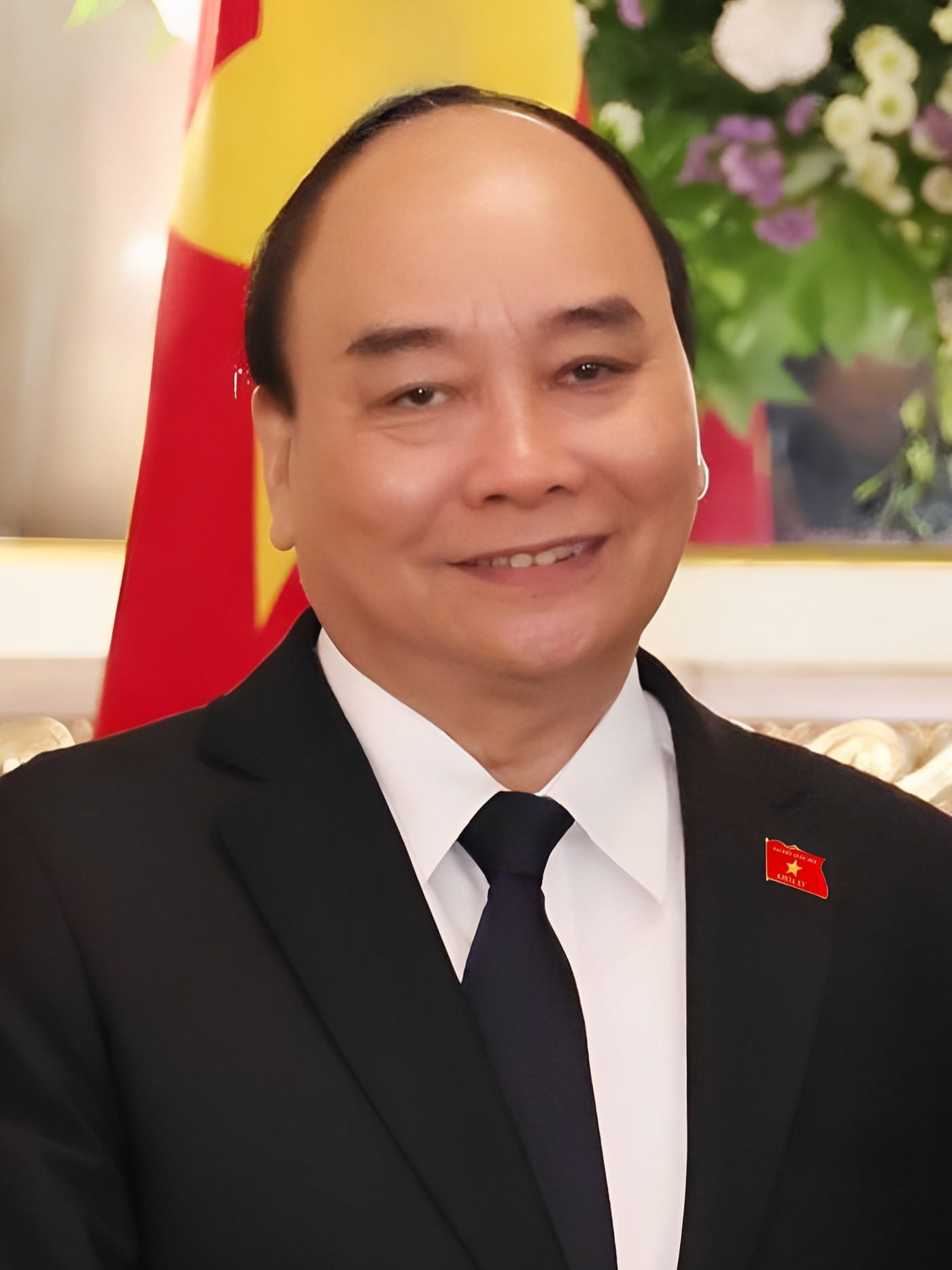 Hình ảnh Nguyễn Xuân Phúc tham dự một hội nghị quan trọng tại Hà Nội.