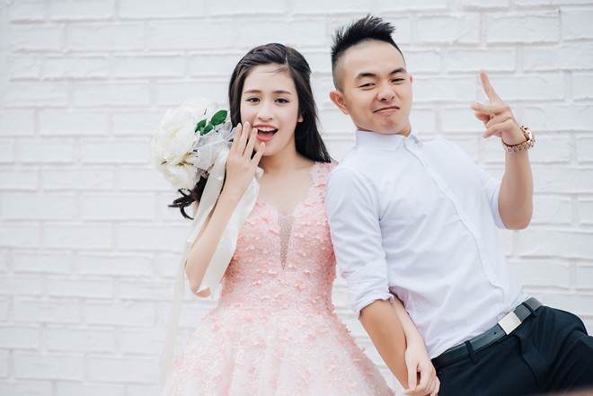Phúc Bồ và vợ Đào Hồng Anh (Thỏ Yanny) trong ngày cưới hạnh phúc