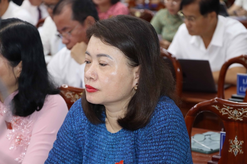 Chủ tịch UBND Nguyễn Thị Giang Hương tại một sự kiện công cộng, gây chú ý dư luận
