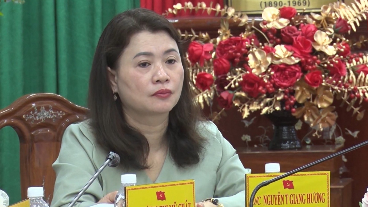 Chân dung bà Nguyễn Thị Giang Hương, cựu Chủ tịch UBND huyện Nhơn Trạch liên quan vụ án lừa đảo